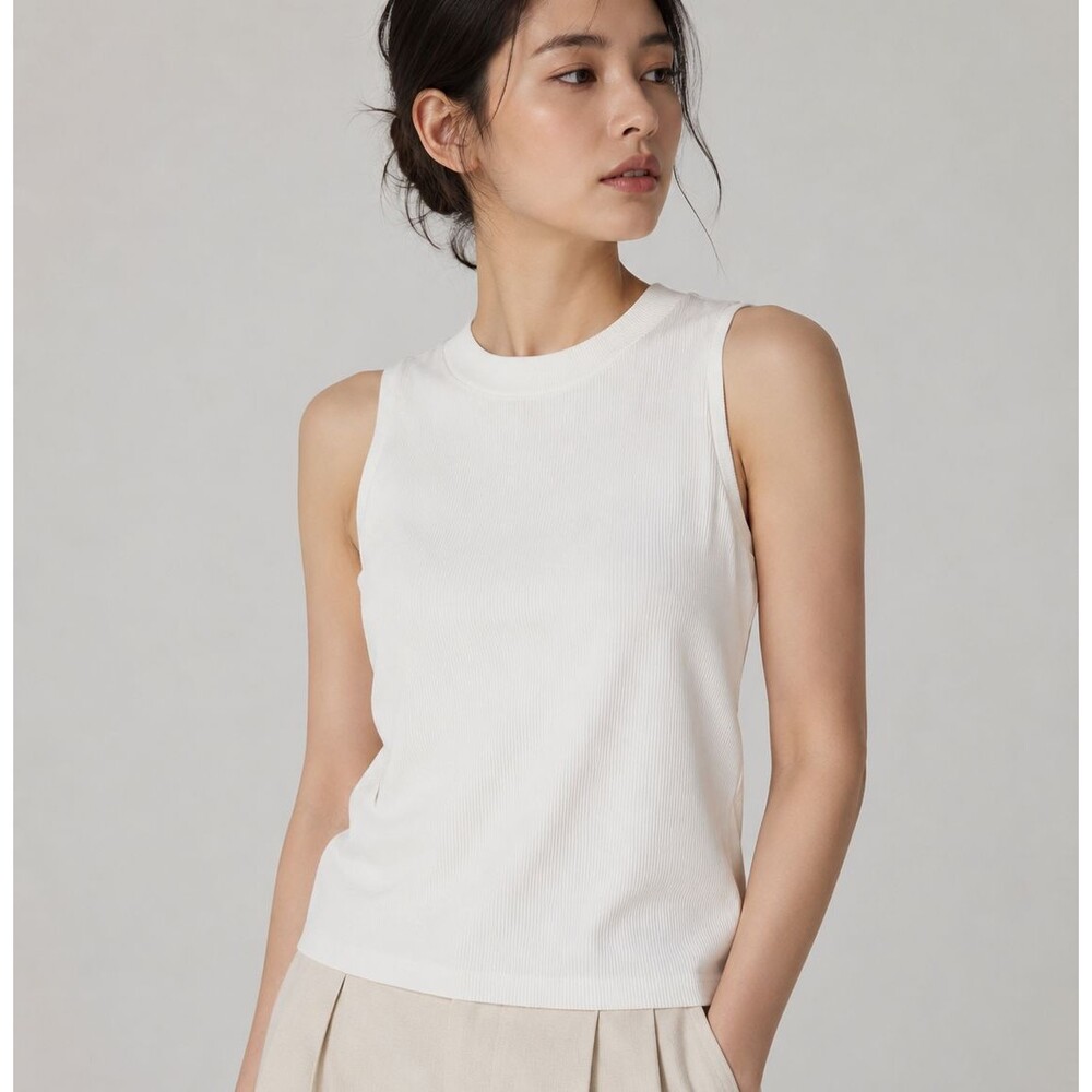 UNIQLO Women XL Off White Washable Knit Bra Top Ribbed Built In Bra Sleeveless